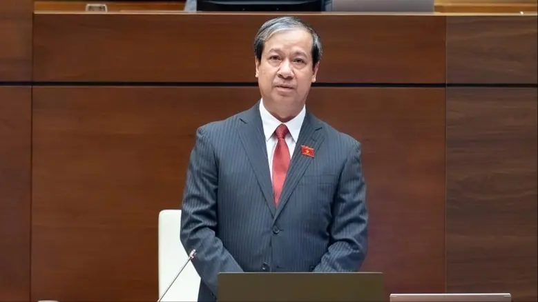 Không thể cơ học xoá bỏ hay sáp nhập đại học vùng